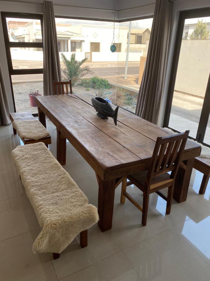 Mukulela Bed and Breakfast Walvisbaai Buitenkant foto