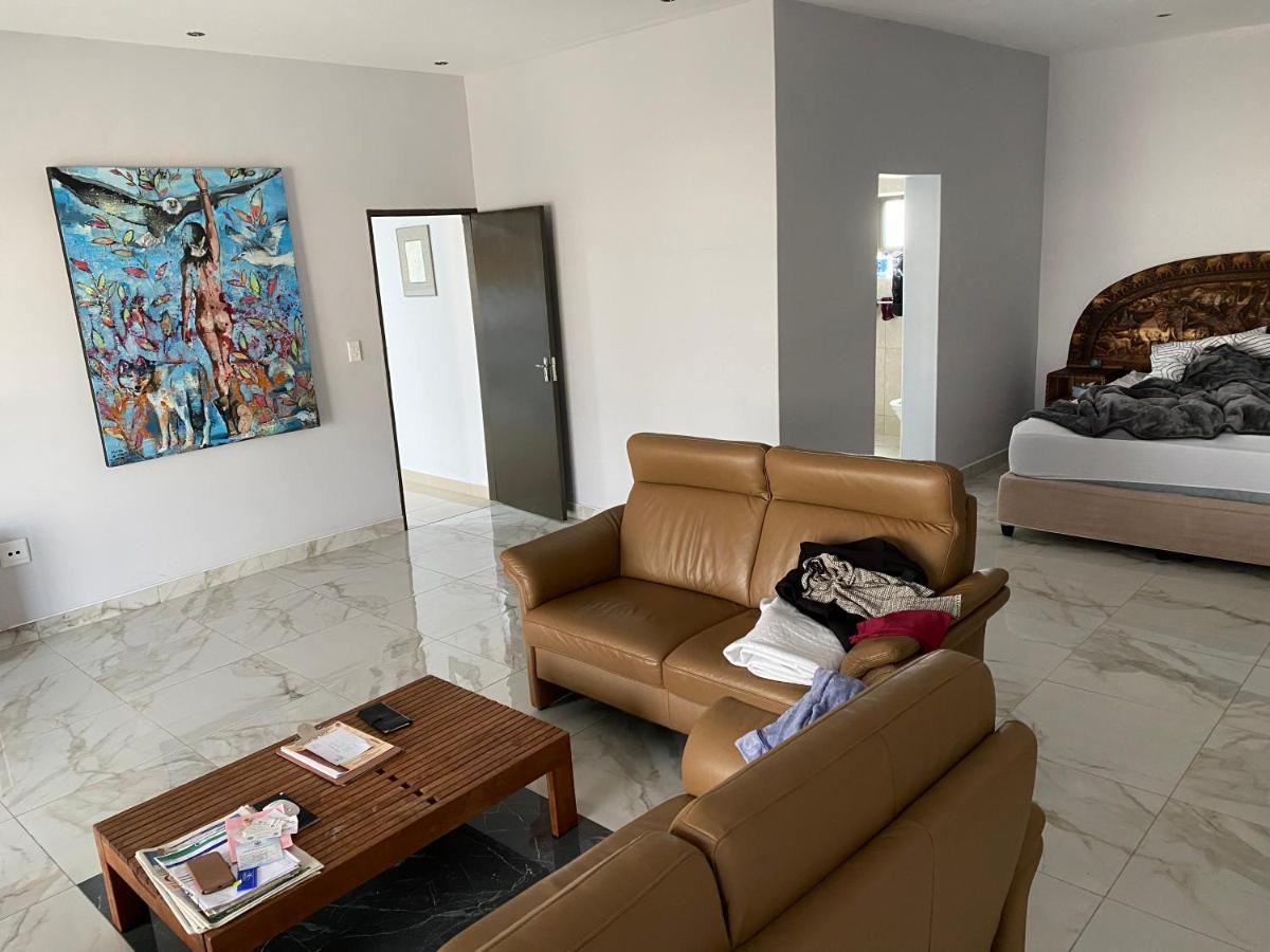 Mukulela Bed and Breakfast Walvisbaai Buitenkant foto
